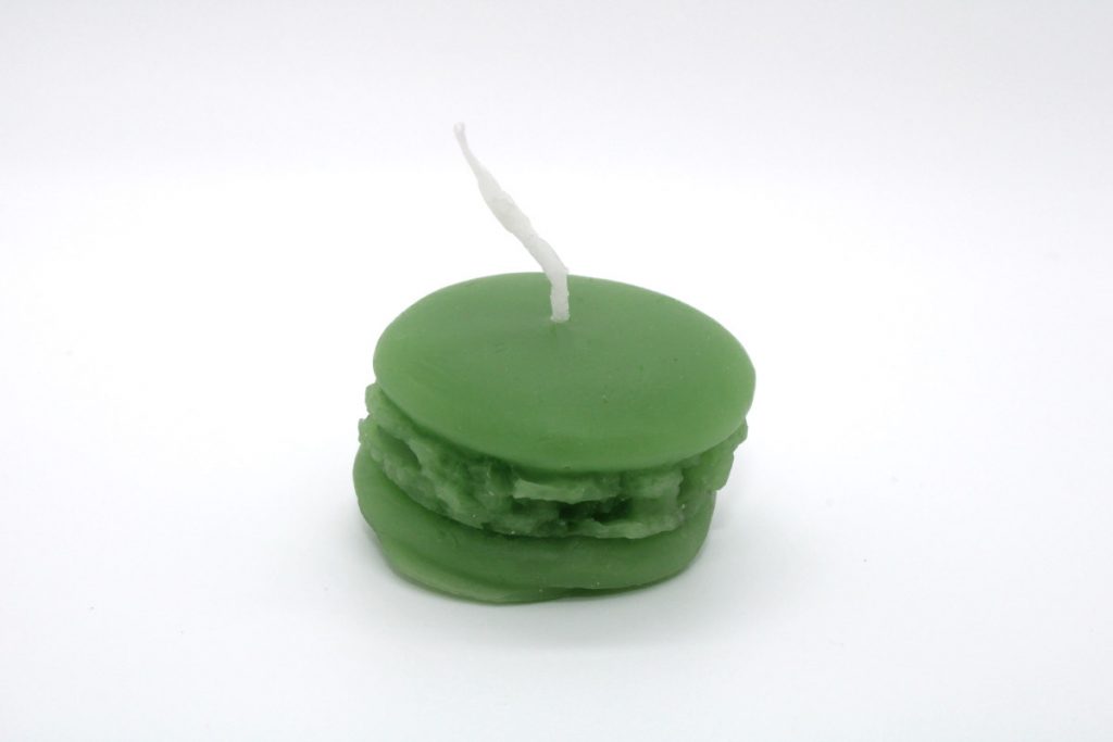 la_stregatta_regali_e_candele_candela_macaron_verde