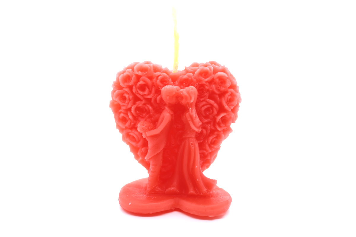 la_stregatta_regali_e_candele_segnaposto_candela_sposi_con_cuore_di_rose_01
